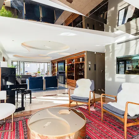 Saldanha Penthouse Apartment *